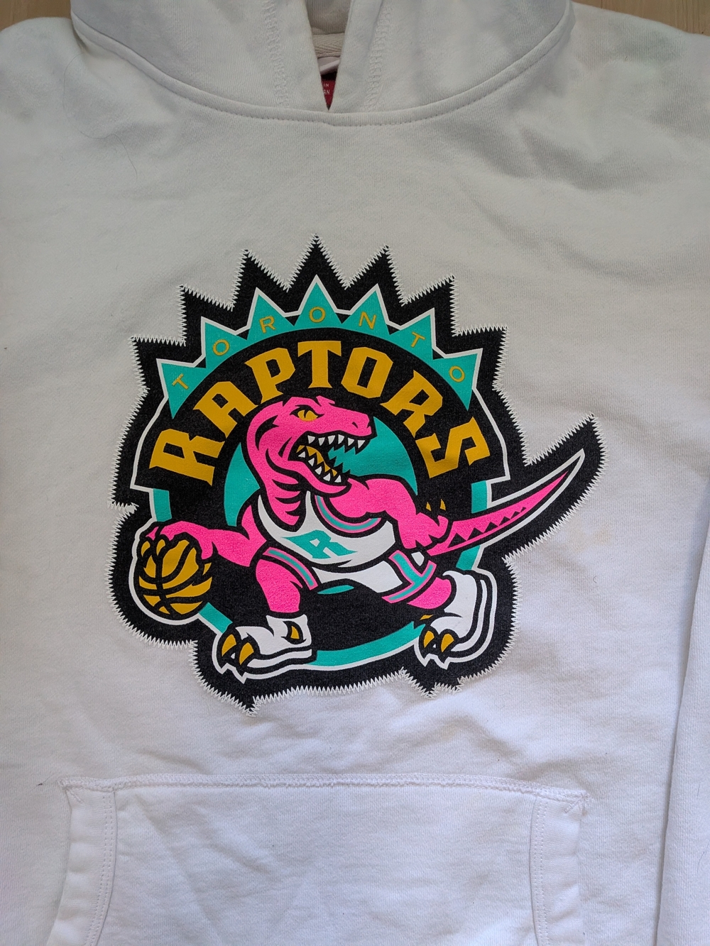 Toronto Raptors NBA Logo White Pullover Hoodie Mitchell & Ness Men's XL - Picture 2 of 12